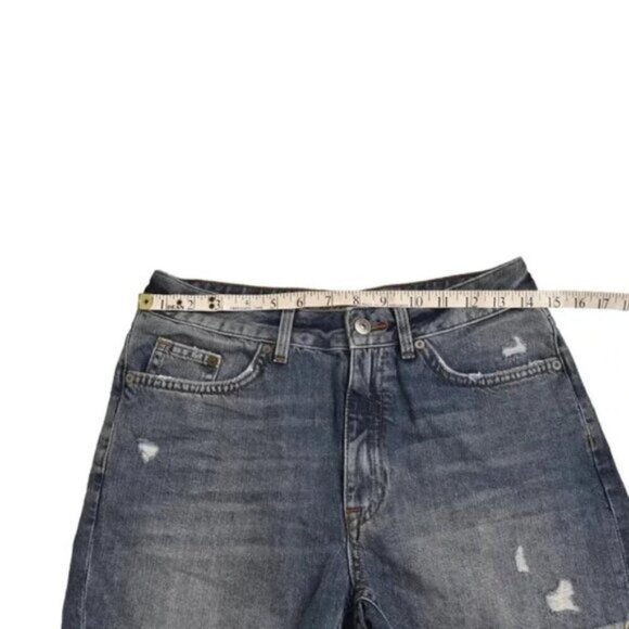 NWT H&M Jean Shorts Distressed Blue Denim Cut Offs Size 4 - Picture 7 of 10